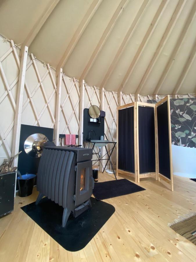 Black Yurt Chromiec Stara Kamienica