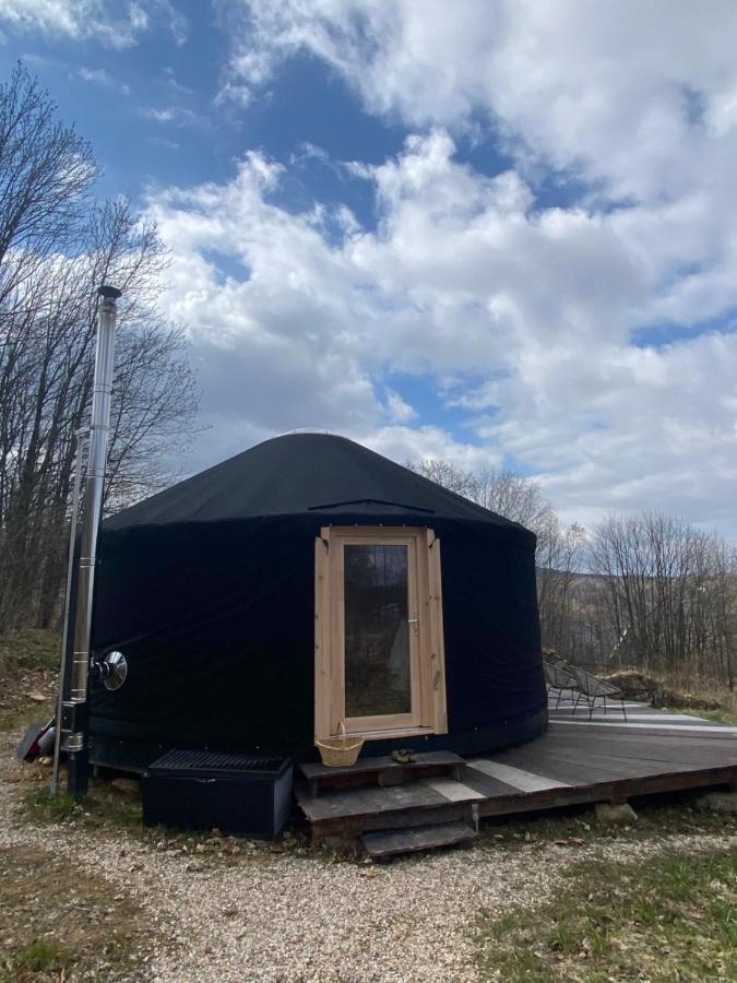 Luxusní stan Black Yurt Chromiec *
